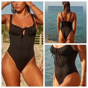 BERLOOK Women’s Jetset Gathered Black Cutout Tie One Piece Swimsuit Size XSmall